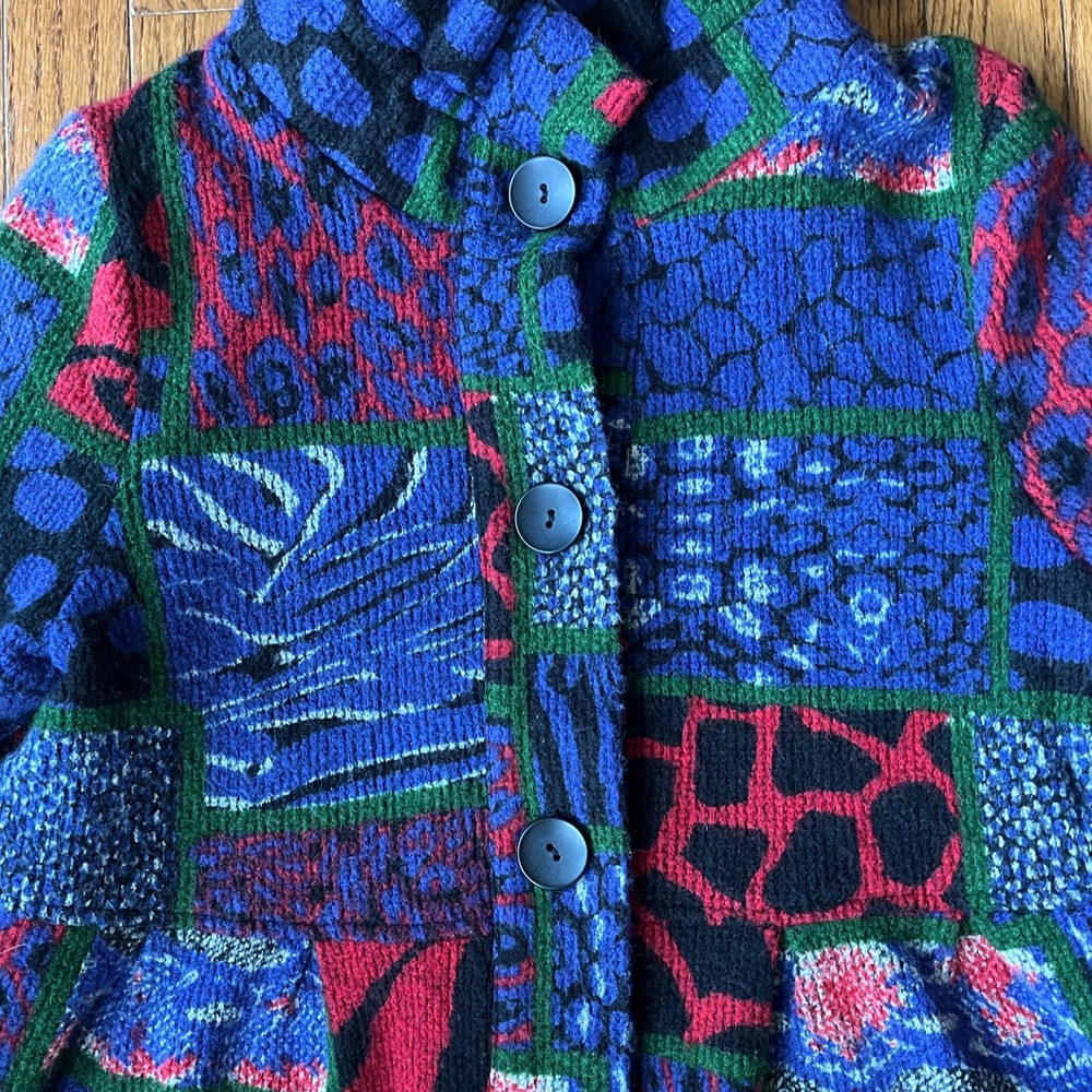 Damee, Inc. Patterned Peplum Blazer with Flared Sleeves - Picture 4 of 4
